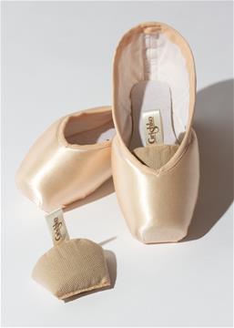 0559 Pointe shoe dryers